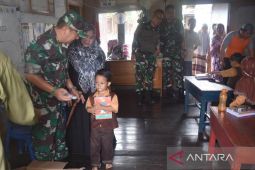 Letkol Wedie bantu seribu buku, alat tulis untuk RA Iqra