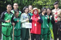 HUT Kemerdekaan RI, Polbangtan Kementan tanam 77 pohon di Medan