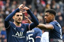 Gelandang PSG Leandro Paredes dapat banyak tawaran dari klub lain