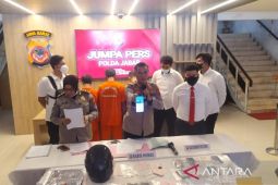 Polda Jabar tangkap 3 pelaku penipuan gunakan m-banking palsu