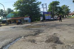 Sepanjang 670,8 kilometer jalan Provinsi Bengkulu butuh perbaikan