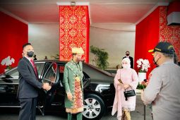 Hadiri sidang tahunan DPR/MPR, Jokowi kenakan baju adat Babel