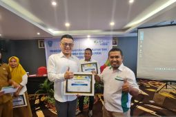 BPJAMSOSTEK Gorontalo berikan penghargaan Agen Perisai terbaik