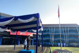 Tirta Kahuripan gelar lomba tangani pipa bocor hingga panjat pinang peringati HUT ke-77 RI