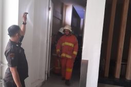 Kebakaran terjadi di area pujasera TP 1 Surabaya