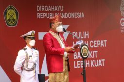 Peringatan HUT ke-77 RI, enam insan PLN raih penghargaan Satyalancana dari Presiden Jokowi