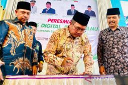 Bupati Aceh Barat resmikan operasional kelas digital madrasah, begini harapannya