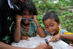 Batanghari fasilitasi distribusi Bantuan Mensos untuk Suku Anak Dalam