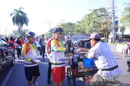 Jumat berkah Kapolresta Banjarmasin diserbu warga