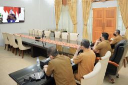 Bobby ikuti rakornas, Presiden: tekan inflasi di bawah lima persen