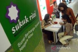 Kereta cepat dari China sampai rute Jakarta-Silangit Air Asia, kemarin