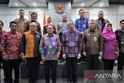 Kalbar respon arahan Jokowi kendalikan inflasi dengan pasar murah