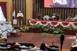 Zairullah sampaikan pemandangan umum di DPRD tentang Raperda
