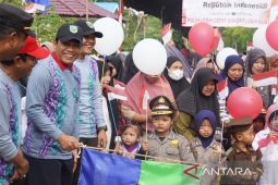 Bupati dan Dandim meriahkan lomba hari kemerdekaan di Lampihong