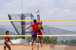 KONI Situbondo latih khusus atlet panjat tebing dan voli pantai pemenang Piala Bupati
