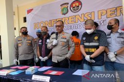 Polres Bekasi ringkus bandar narkoba simpan 60 gram sabu