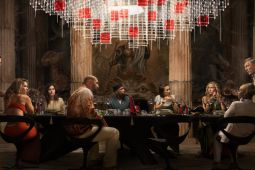 Film "Glass Onion: A Knives Out Mystery" akan tayang di Netflix 23 Desember