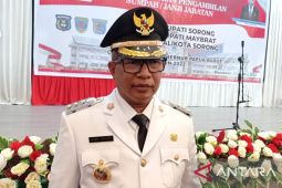 Penjabat Wali Kota Sorong menyiapkan strategi penanganan sampah