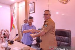 Pemprov Papua Barat santuni keluarga korban meninggal akibat longsor di Sorong
