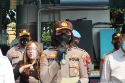 Polisi tangkap muncikari prostitusi online