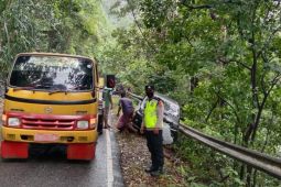 Hati-hati, ada tumpahan CPO di Gunung Geurute