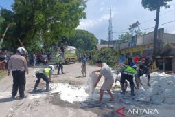 Kecelakaan Sukabumi, Polisi tetapkan sopir truk tewaskan lima orang sebagai tersangka