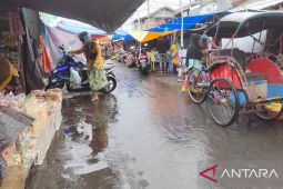 Pemkot Banjarmasin diharapkan bijaksana tangani Pasar Lama