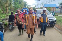 Gubernur Waterpauw tunjuk Melkias Werinussa pimpin penanganan bencana Sorong