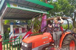 B-100 solusi di tengah semakin meroketnya harga minyak dunia