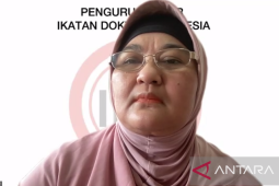 IDI sebut boster dosis kedua COVID-19 ekstra lindungi lansia