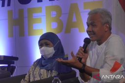 Ganjar dan Khofifah motivasi mahasiswa baru Unair