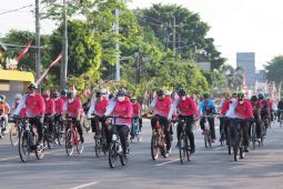 Gubernur Jatim dan Wali Kota Madiun bangkitkan nasionalisme di "Gowes Kemerdekaan 2022"