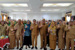 TP PKK Provinsi Gorontalo minta kader sosialisasi pentingnya imunisasi anak