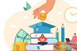 22 tahun berikan beasiswa pendidikan bagi masyarakat di lingkar tambang
