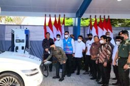 Wapres Ma'ruf Amin tinjau kesiapan SPKLU di Nusa Dua