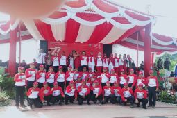 Bupati Bangka Selatan beri semangat seluruh peserta Karnaval HUT RI ke-77