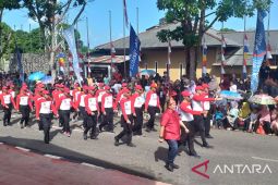 Ketua DPRD Bangka Selatan lepas peserta Karnaval HUT RI ke-77
