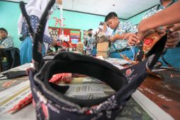 Pemkab perkenalkan udeng pacul gowang sebagai ciri khas Sidoarjo