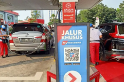 Presiden Jokowi: subsidi BBM masih dihitung dengan hati-hati