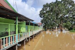Pemkot Jambi rehab sekolah berdinding kayu jadi tembok permanen