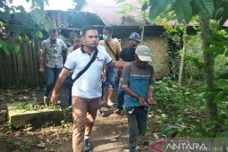 Polisi ubrak-abrik sarang narkoba di Deliserdang, empat pria diamankan