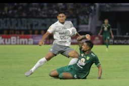 Bali United berhasil curi poin di kandang Persebaya