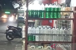 Harga pertalite eceran di Manokwari tembus Rp20.000 perbotol