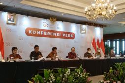 OJK optimistis ekonomi tumbuh di atas 5 persen meski harga BBM naik