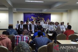 Agam inong pelopor pariwisata Aceh, kata Almuniza