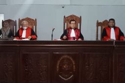 Hakim tinggi perberat hukuman terdakwa korupsi pembangunan dermaga