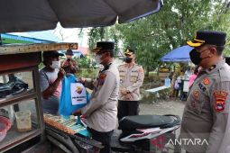 Polres Barito Kuala gelorakan bantu warga terdampak kenaikan BBM