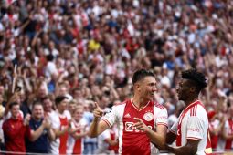 Ajax gulung Rangers empat gol tanpa balas