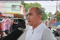 Pemkot Pangkalpinang kembali bagikan bantuan beras di Kecamatan Taman Sari