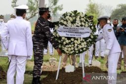 Gubernur Khofifah sampaikan bela sungkawa gugurnya dua pilot Bonanza